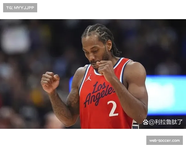 掘金半场失误频频进攻受阻利用失误得分为零陷入被动困局