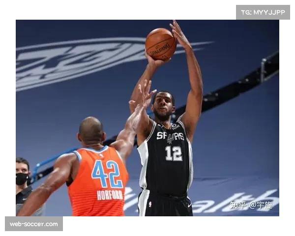 雷霆与马刺明日再战，库里与字母哥巅峰对决成看点